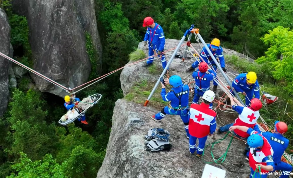 4b (12).jpg 4b (12).jpg